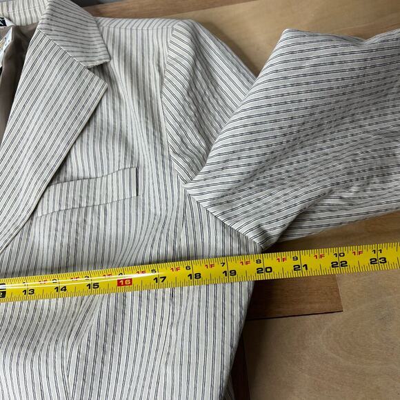 Talbots Petites Cream Tan Seersucker Pinstripe Blazer Jacket Preppy Size 14 - Picture 8 of 9